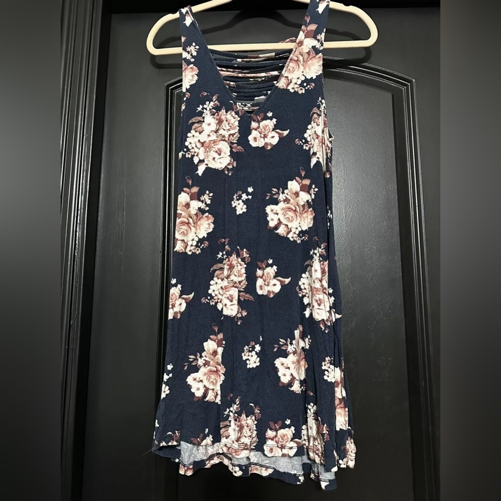 Rue 21 Navy Blue Floral Dress Size M V-Neck